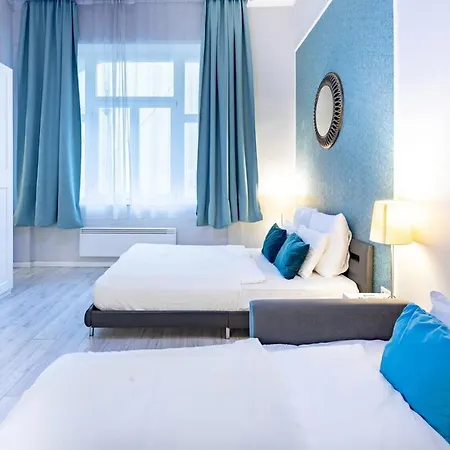 Very - Modern * בודפשט